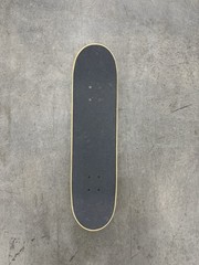 Santa Cruz Skateboard with Lightweight Aluminium Trucks -large Size EUC