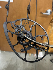 Mathews Lift 29.5 Compound Bow LH 28.5″ 70lb MO Bottomland w/access 4716192