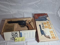 Vintage Daisy Model 179 BB Six Gun Single Action 12 Shot Repeater Peacemaker
