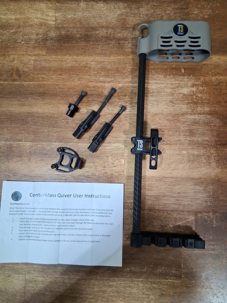 Tight Spot Quiver 4 Arrow Airlock Quiver with Bowtech dovetail mountGranite
