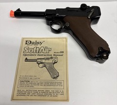 Daisy Airsoft Luger «Detailed Replica» Model 08 With Operators Manual