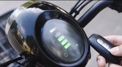 500 Watt Electric Scooter / Bike 48 Volt Battery 2Seats Remote Start and More.