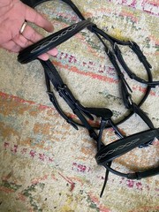 LeMieux ? Black Leather padded english bridle w 4 nose pieces ONE BID FREE SHIP