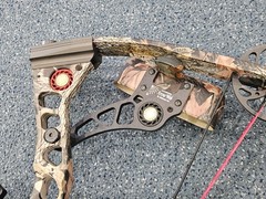 Mathews Switchback XT Compound Bow 70# Draw Weight Right Hand w/ Case