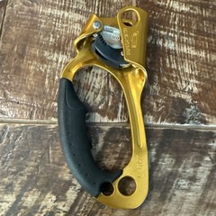 Petzl Ascender Handled Rope Ascender for Climbing Left Hand