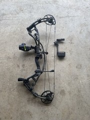 Hoyt RX5 Carbon Kuiu Verde Garmin A1i Pro