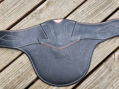 CWD Black/Pink Sport Color Anatomic Stud Belly Guard Jump Girth 50″/125cm NWOT
