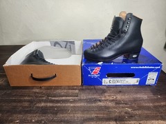 Riedell 336 Roller Skate Boots New SZ 5.5 M NOS BLACK LEATHER HIGH QUALITY VTG