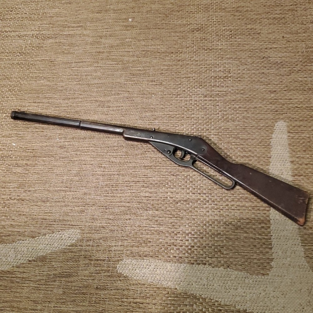 VTG KING Manufacturing Air Rifle BB Gun Model No. 2236 500 Shot Plymouth Mi. HTF