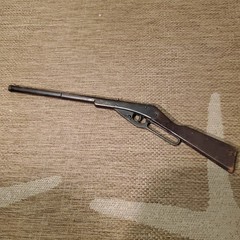 VTG KING Manufacturing Air Rifle BB Gun Model No. 2236 500 Shot Plymouth Mi. HTF