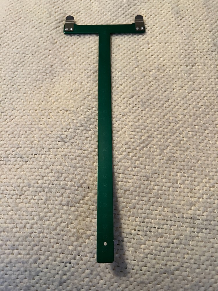 The Game Tracker Compound Bow T Scale