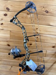 NEW 2025 Diamond Prism RH 5-55# MO BOTTOMLAND Bow Fishing Muzzy BOWFISHING KIT