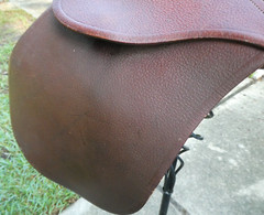 Rossi y Caruso for Simco 17″ Leather Saddle