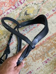 LeMieux ? Black Leather padded english bridle w 4 nose pieces ONE BID FREE SHIP