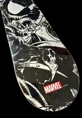 RARE Grizzly x Marvel Venom Spiderman Skateboard Deck Limited Stan Lee Comic NEW
