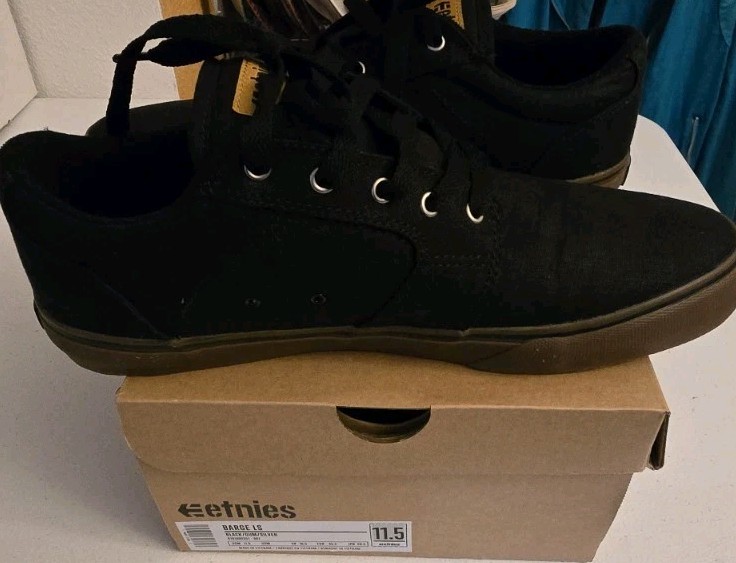 Etnies Barge LS Black/Gum/Silver Men’s Skateboarding Shoes Medium Width US 11.5