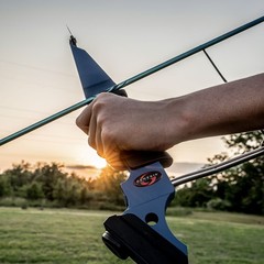 Genesis 10472 Original 35.5-Inch Lightweight Aluminum Righthand Bow, Blue