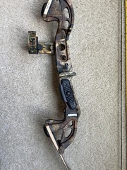 Martin Jaguar 40# Recurve Bow With 3 Pin Sight