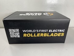 Atmos Gear Electric Skating Yellow Thunder Frames w/ Jersey & Spare Wheels