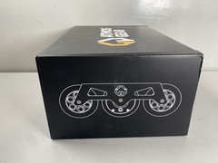 Atmos Gear Electric Skating Yellow Thunder Frames w/ Jersey & Spare Wheels