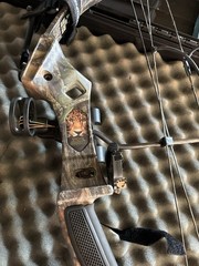 Martin Magnum Compound Bow Package – $325 W/Case & Arrows