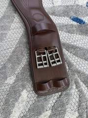 Prestige Anatomic Dressage Girth 60 cm, 24” Brown
