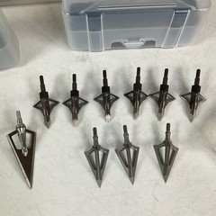 Blackout X5 Envy 400 Arrow Set of 9 with Plano Case and Tips