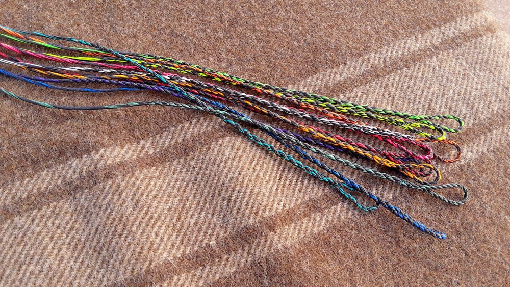 Flemish Twist Bow String – D97/»Fast Flight» – Color Streaked – All Colors