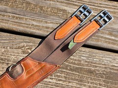 Devoucoux Light Brown Padded Belly Guard Stud Jump Girth – 50″-125cm – Light Use