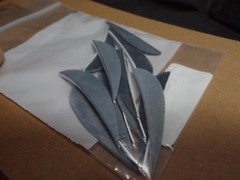 NEW GRAY 2.5 INCH RIGHT WING PARABOLIC TURKEY ARROW FEATHERS 12 PACK $4.99