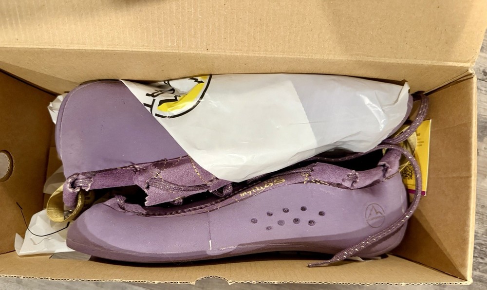 La Sportiva Mythos 30th Anniversary Climbing Shoes Purple US Men 10 EU 43