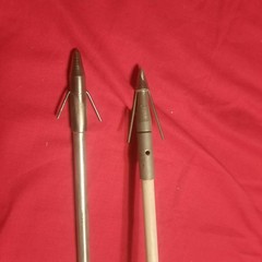 Vintage Fred Bear Archery Bowfishing Reel w/ 2 Bow Fishing Arrows