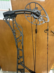 Mathews Lift X 29.5 Compound Bow RH 28″ 70lb Shale 4812594