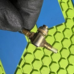 SMART PARTS ION OEM SOLENOID BRACKET + CAP W/ BARBS – GOG CUSTOM PRODUCTS