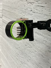 Hoyt Alpha X 33, RH, In Elevated 2 camo, 60-70 lbs