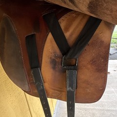Parelli Cruiser hybrid saddle with Custom pad