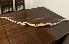 Samick Polaris Takedown Recurve Bow 62in 22lb 28in Draw Youth Target Ambi