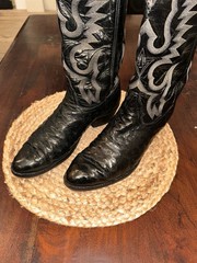 Tony Lama – El Rey Full Quill Ostrich Cowboys Boots (9.5D)