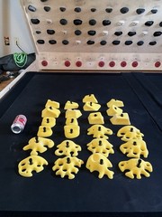 So Ill Climbing Holds Assorted Yellow Fungus, Smooth, Wrecktangles Lot Of 24