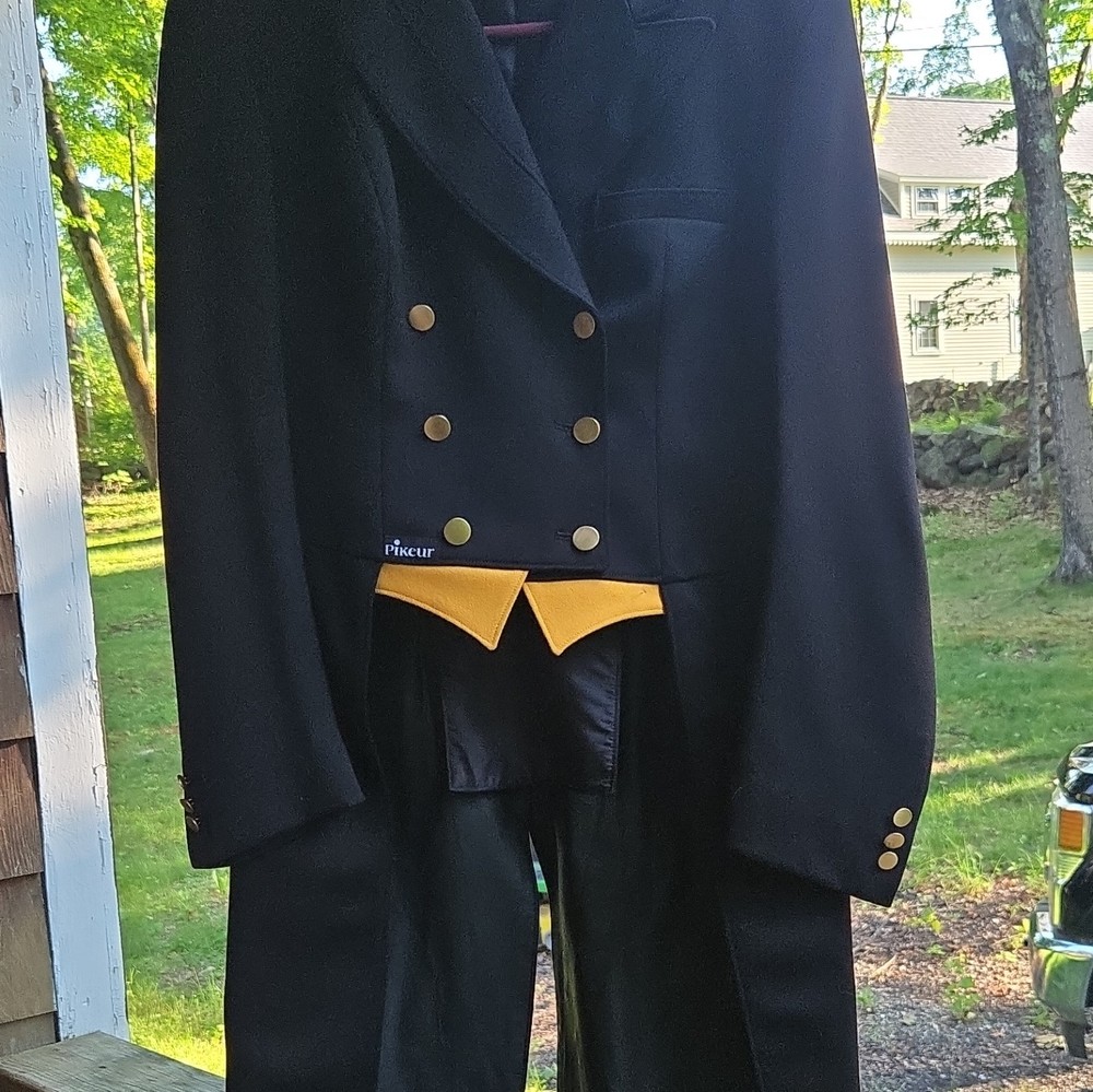 Pikeur Women’s Black Double-Breasted Shadbelly Brass Buttons Horseshow Apparel