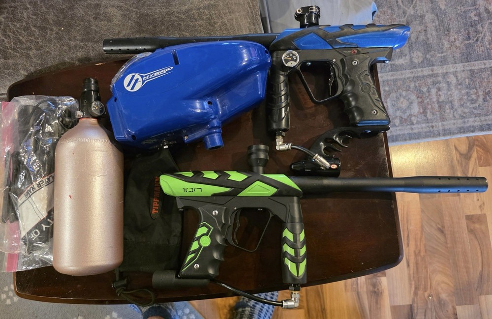 ION Mechanical Semi-Auto Paintball Marker Black/Green, tank, hopper.