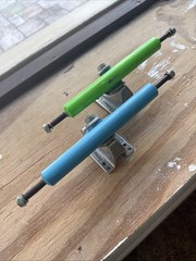 Gullwing Charger 2 Longboard Trucks 10” one pair