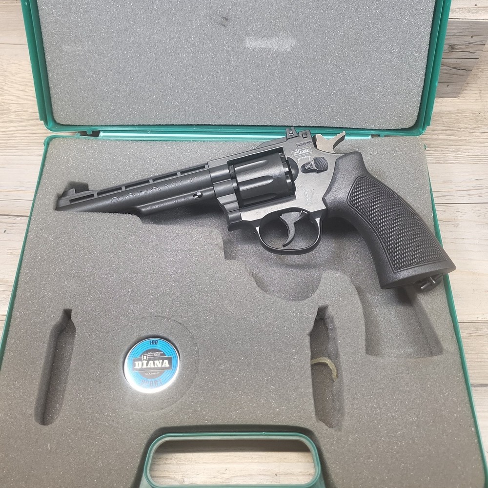Rare Diana 6″ R357 .177/4.5 Co2 pellet Bb pistol Revolver With Case