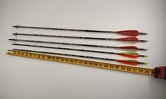 Lot of Arrows W/ Broadheads Wolverine Hunter 6070 & St Epic Realtree N-Fused
