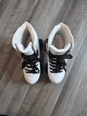 Lucky Brand Oliver Quad Roller Skates Women’s Size 6 EU 37 White