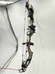 Bowtech Invasion CPX-RTH package 70# 26-30″. Balanced and tuned, Near Perfect!