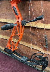 Elite Option 6 50# D/W 28″ D/L Canyon Orange Ready to Shoot Good Condition