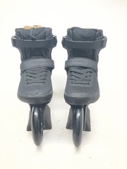 PS Swell Triple Black SkatesSize 7.0 EU39