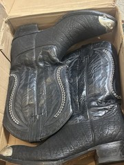 Exotico Black Leather Western Cowboy Boots Pointed Toe with Metal Toe Tips