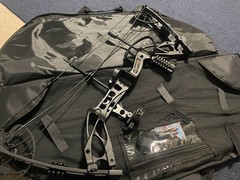 FULL Compound Bow Archery Set with Case, Arrows, Quiver, Rangefinder, more